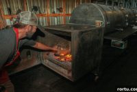 A Day with a Texas Pitmaster: Behind the Grill and Smoke