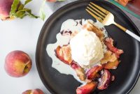 Fresh Peach Cobbler Recipe Using Juicy Summer Peaches