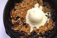 Skillet Peach and Berry Crisp Recipe for Summer Dessert