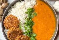 Hearty Vegan Indian Curry Bowl with Chickpeas and Spinach