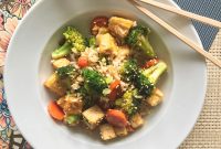 Happy Family Dinners: Tofu Stir-Fry with Broccoli & Carrots Recipe