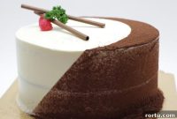 5 Ways to Make Lighter Gluten-Free Cakes and Baked Goods