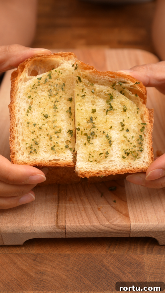Homemade Instant Garlic Spread Recipe for Bread & Dips 3 garlic spread on toast