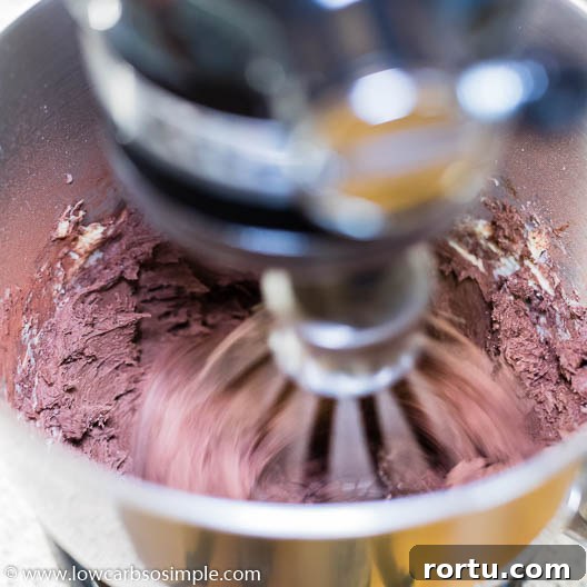 Keto Chocolate Buttercream Frosting: 5 Tips for Perfect Results 5 Beating on High | Low-Carb, So Simple