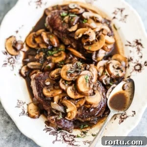 Filet Mignon with Mushroom Sauce