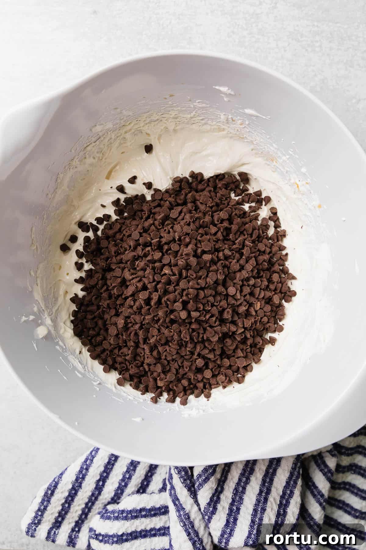 Viral TikTok Booty Dip Recipe: Step-by-Step Guide for Parties 6 making step 3 of the recipe