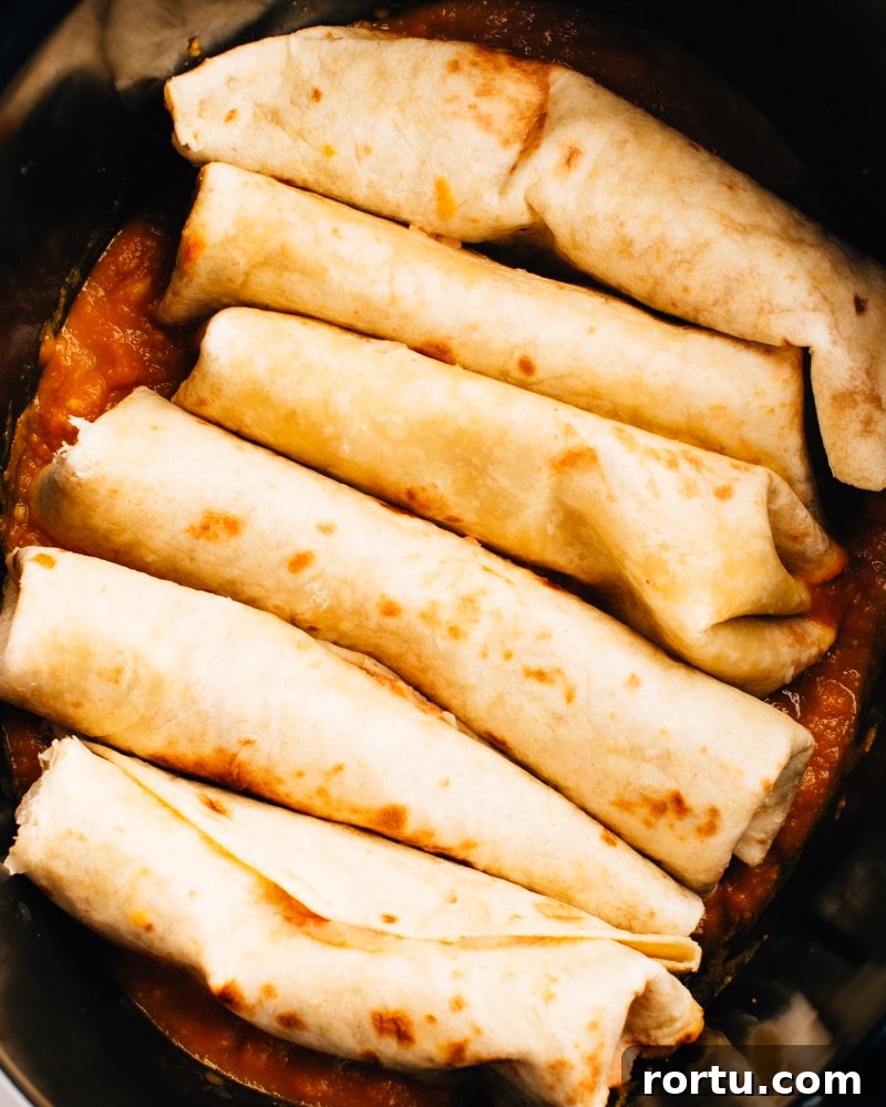 How to arrange enchiladas in crockpot slow cooker