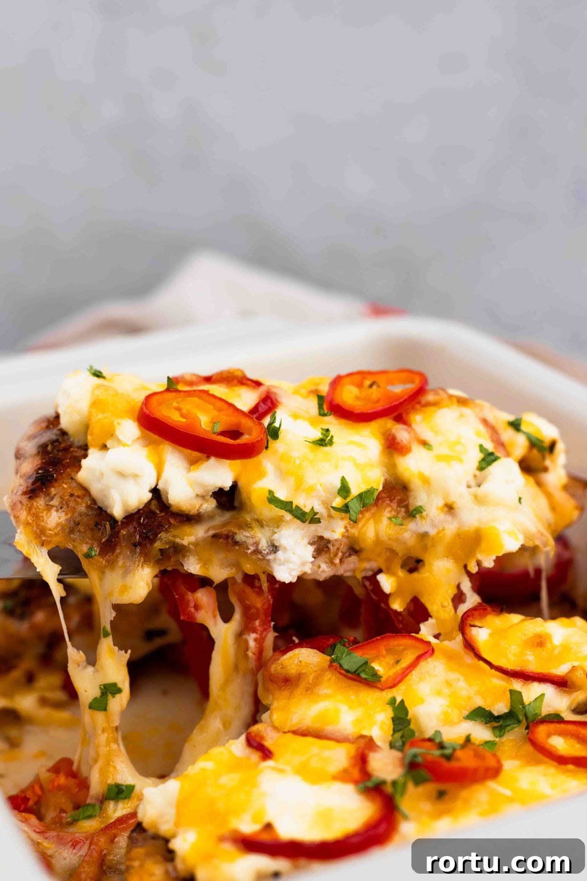 27 Cozy High-Protein Fall Dinners for Busy Weeknights 15 Cajun Chicken with Sweet Peppers