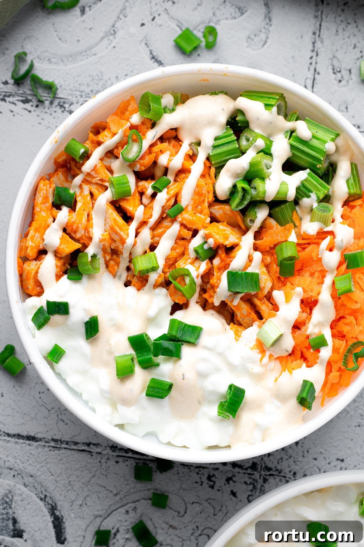 27 Cozy High-Protein Fall Dinners for Busy Weeknights 7 Buffalo Chicken Cottage Cheese Bowl