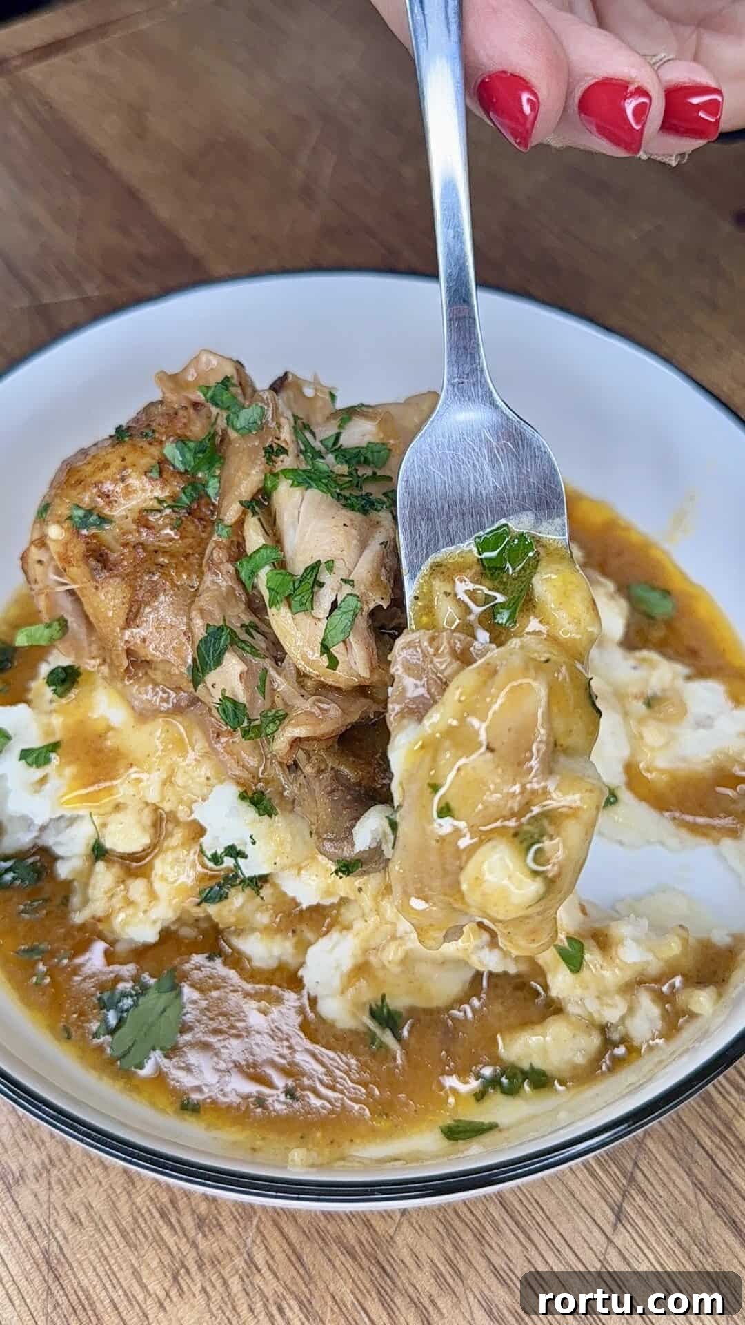 Slow-Cooked Honey Garlic Chicken Drumsticks 18 img 27721 17