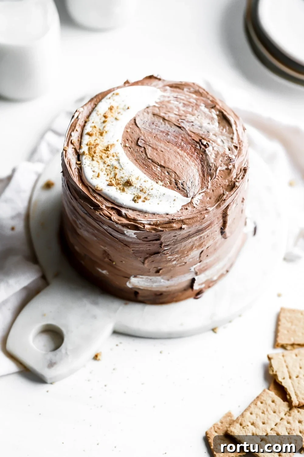 S'mores Layer Cake with Homemade Marshmallow Fluff 2 S'mores Cake