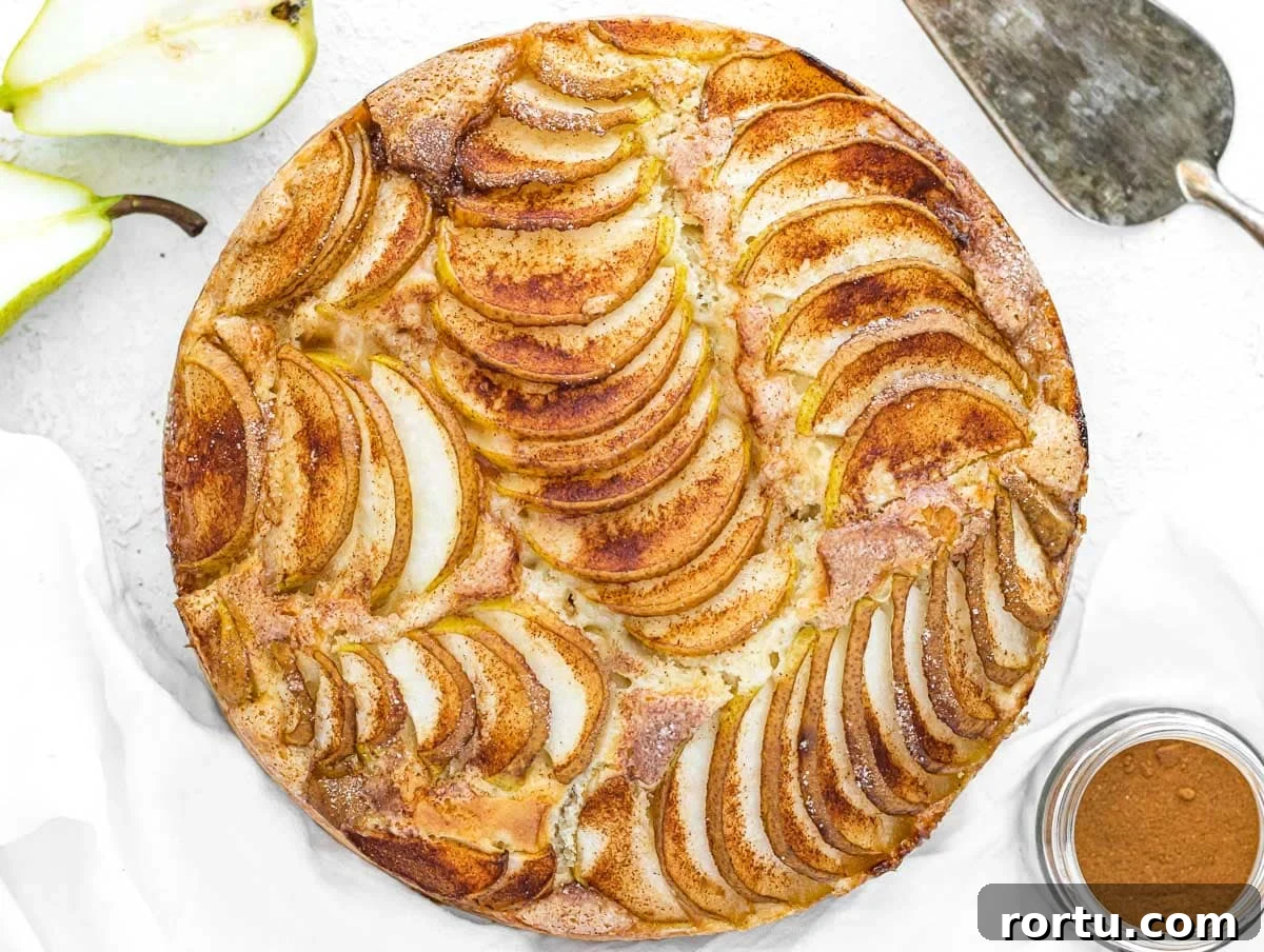 Pear cake with cinnamon and fresh pears