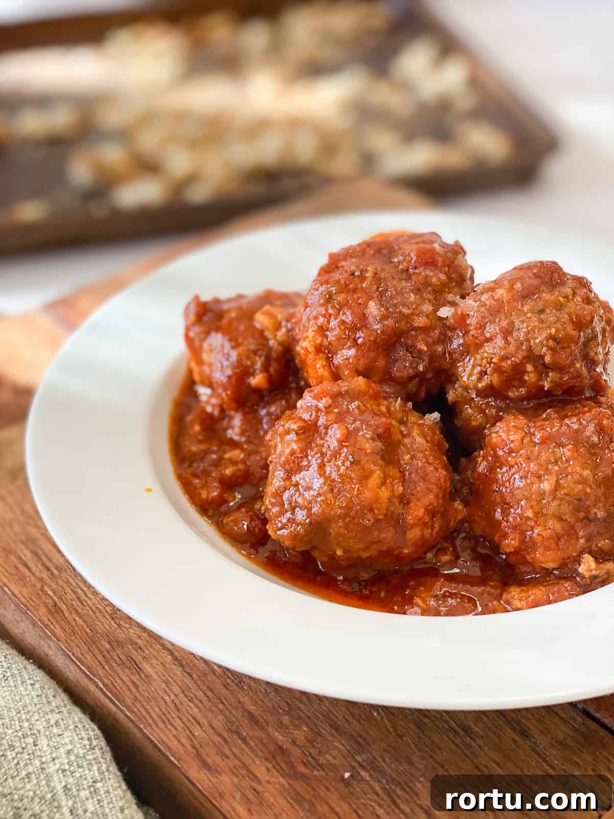 Easy Gluten Free Meatballs in a white bowl