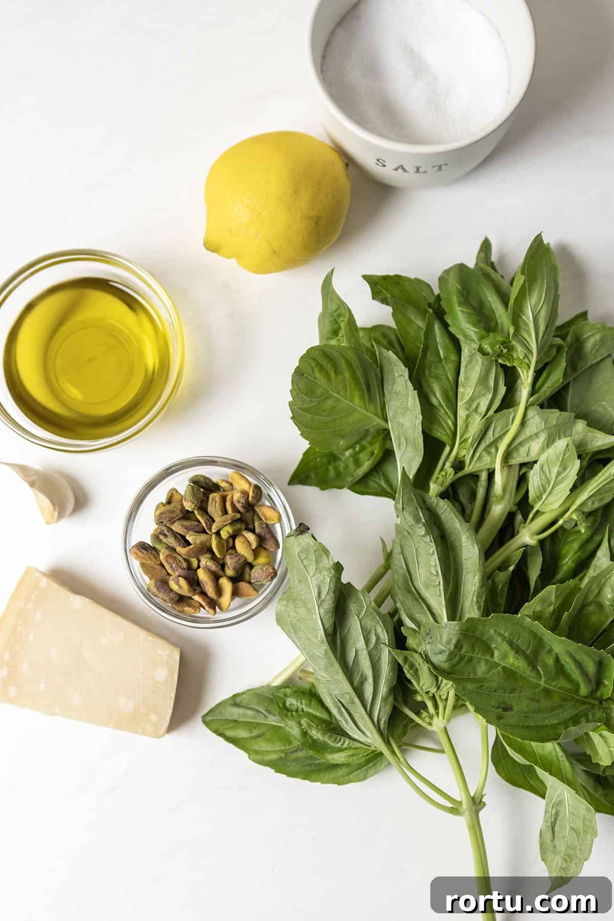 ingredients for pistachio pesto