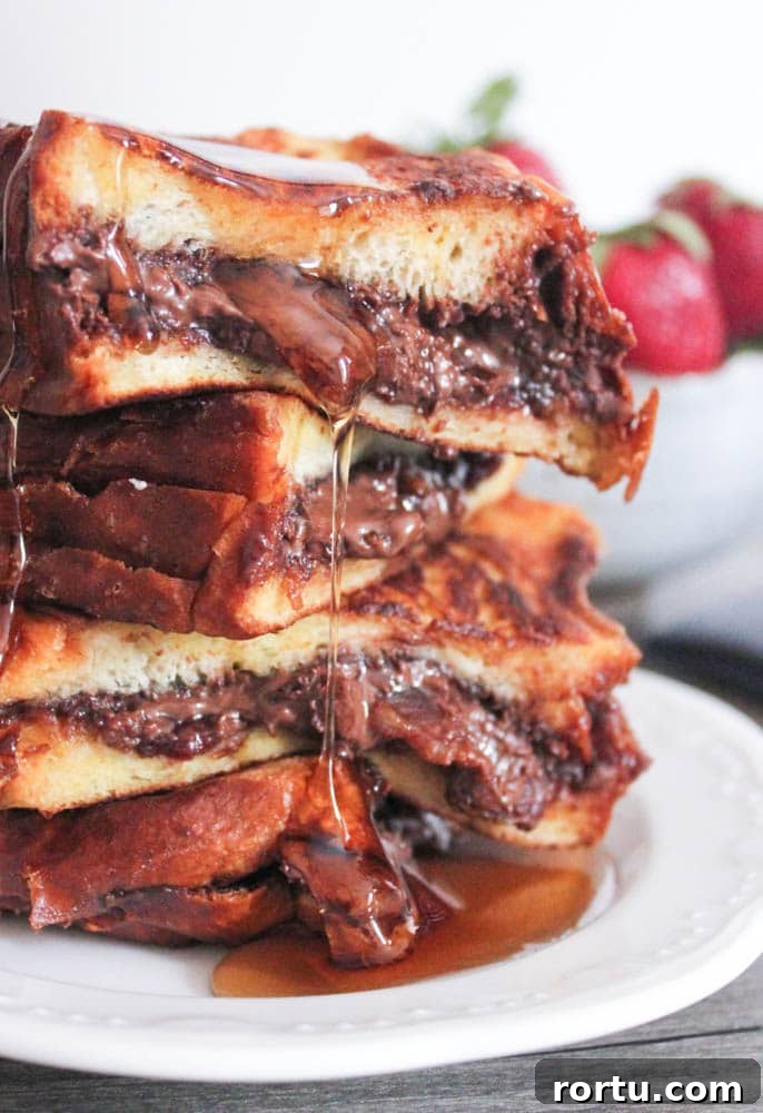 nutella-and-bacon-stuffed-french-toast