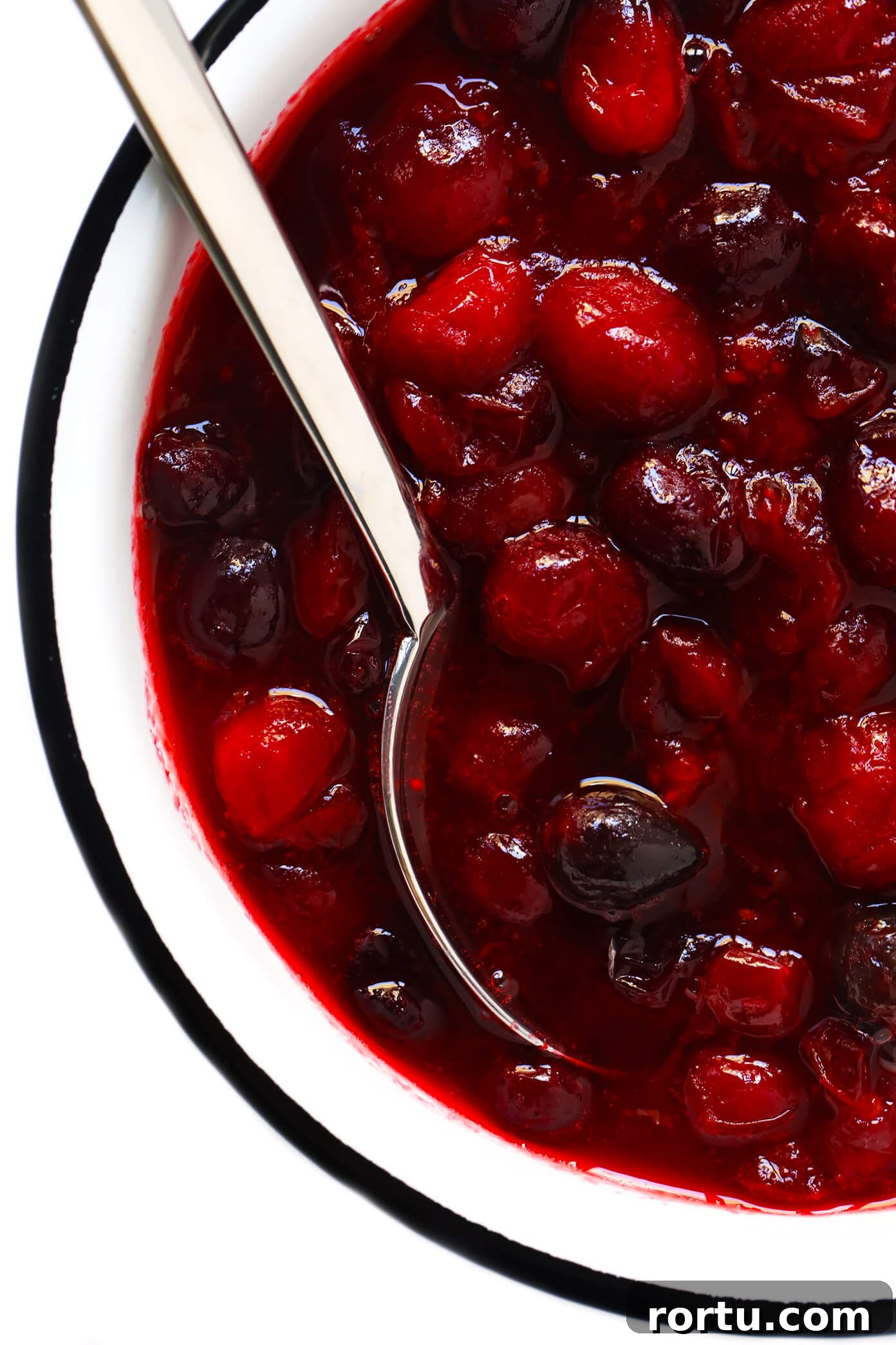 Vegan Cranberry Sauce Recipe In Bowl