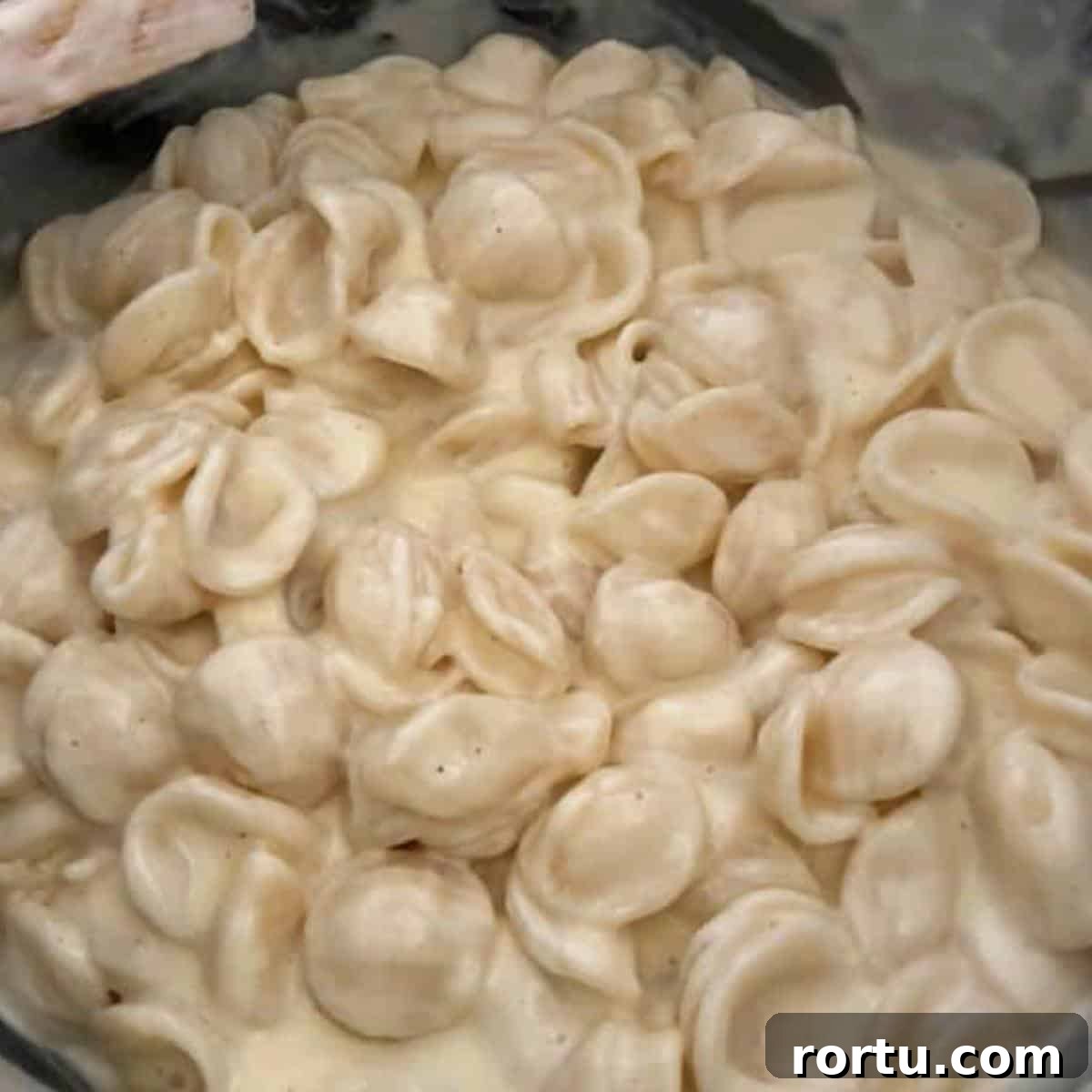 Creamy White Cheddar Macaroni and Cheese Recipe 8 White cheddar mac and cheese finished in skillet.