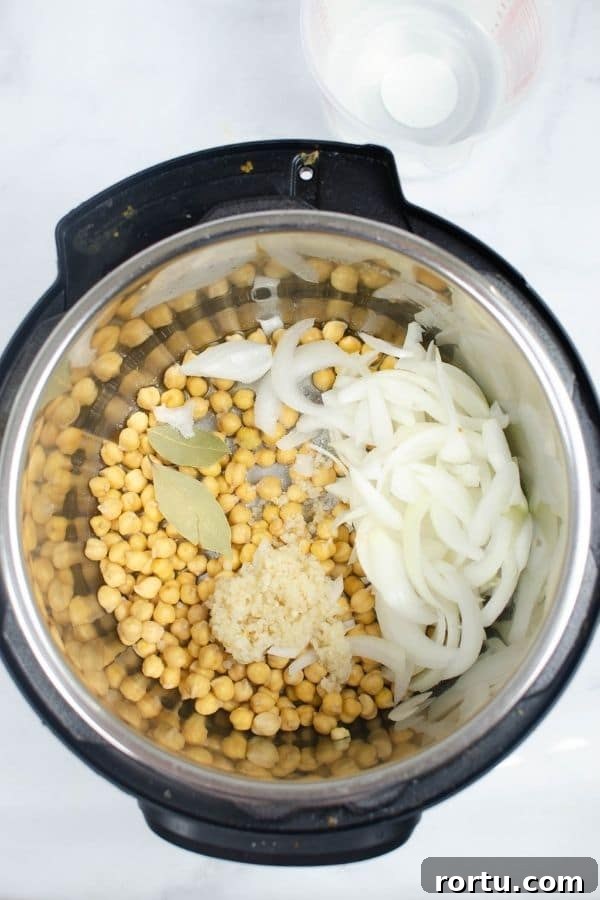 garlic hummus