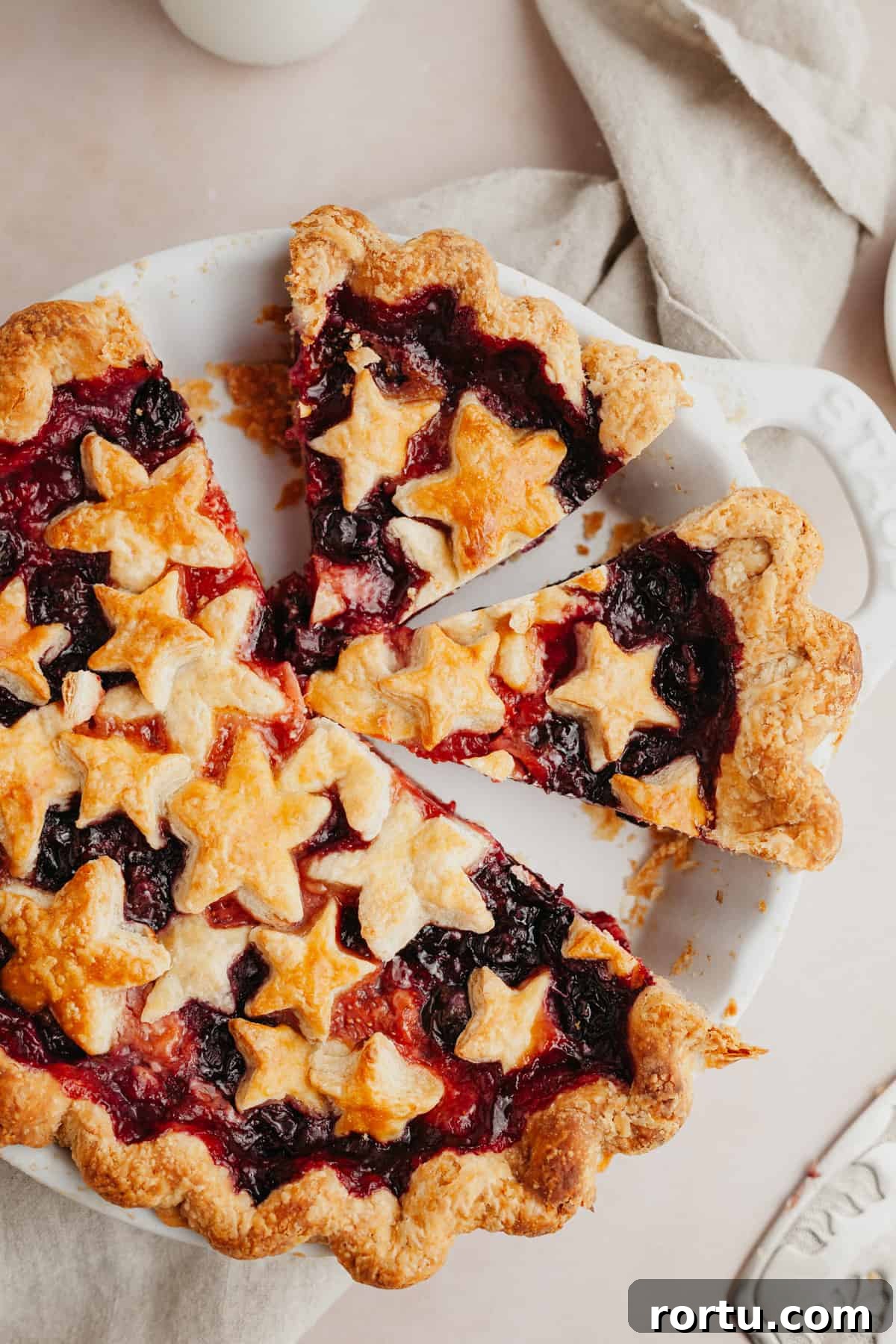 Strawberry and Blueberry Summer Pie Recipe: Fresh Berry Tart 10 img 6995 9