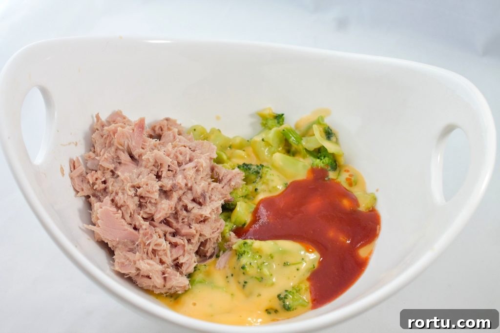 Broccoli and Cheddar Tuna Bake: High-Protein Family Meal 4 Healthy Broccoli & Cheese Tuna Meal