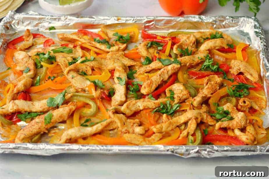 Sheet Pan Chicken Fajitas Recipe — Quick One-Pan Meal 7 img 7863 6