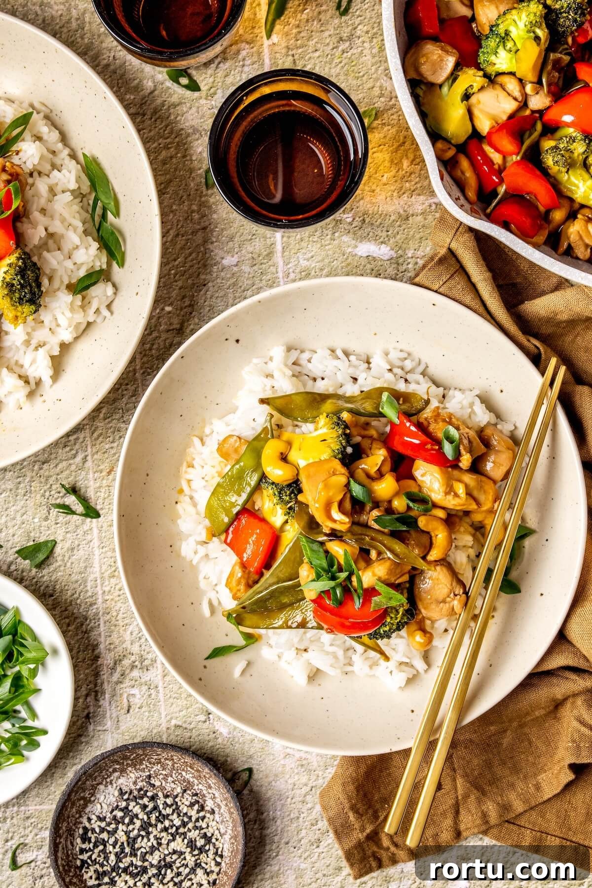 One-Skillet Cashew Chicken Stir-Fry Recipe for Weeknights 5 One Skillet Cashew Chicken - Olivia Adriance